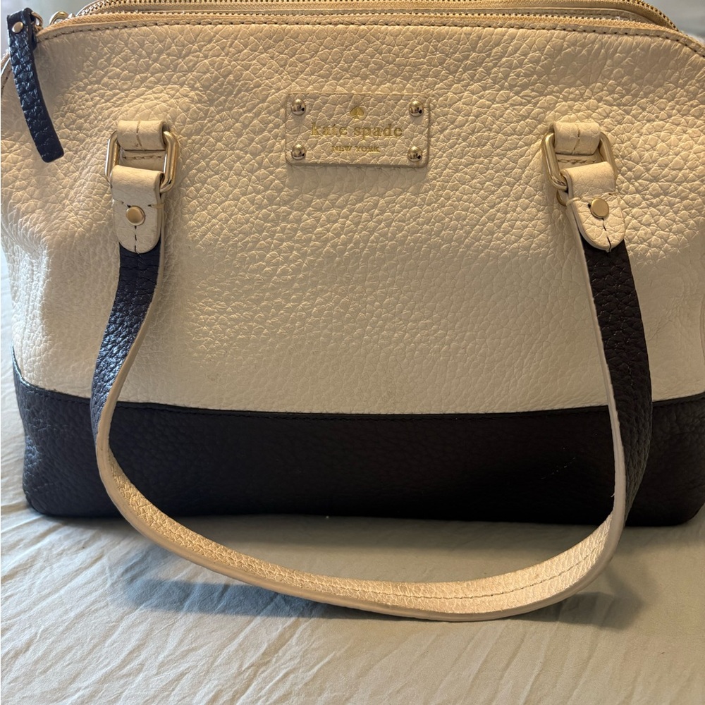 Kate Spade Shoulder Bag - White & Navy